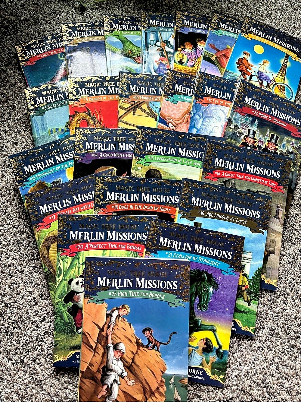 Magic Treehouse Merlin Missions Book series 1-23 Like New!